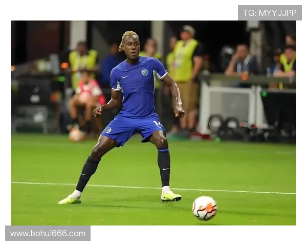 中超第28轮跑动榜:英博四人进前五 佩尼亚创赛季新纪录突破14000米 中超第28轮跑动榜:英博四人进前五 佩尼亚创赛季新纪录突破14000米