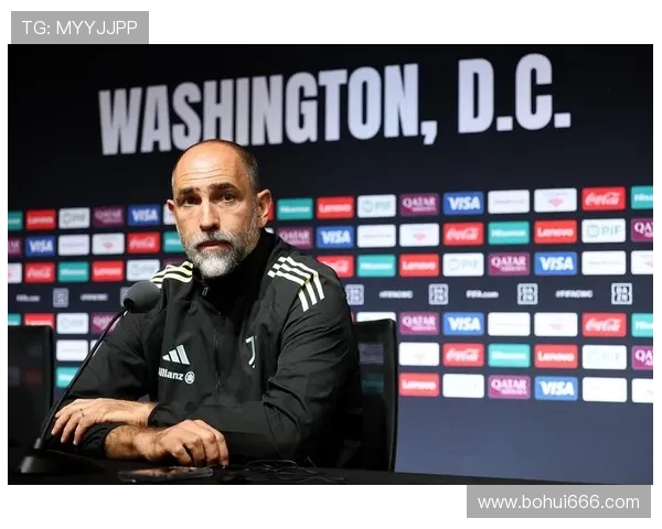 鲁加尼晒与图多尔合照告别：直到最后你都是那个真男人